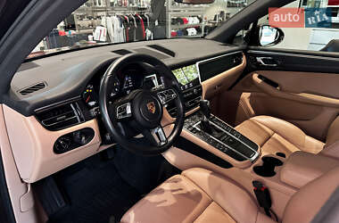 Внедорожник / Кроссовер Porsche Macan 2021 в 