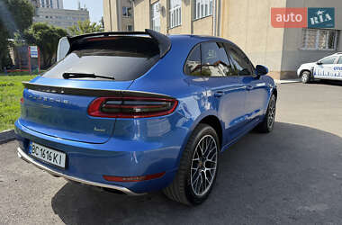 Внедорожник / Кроссовер Porsche Macan 2017 в 