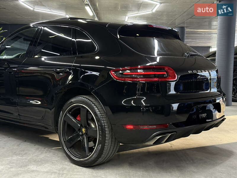 Внедорожник / Кроссовер Porsche Macan 2017 в Одессе
