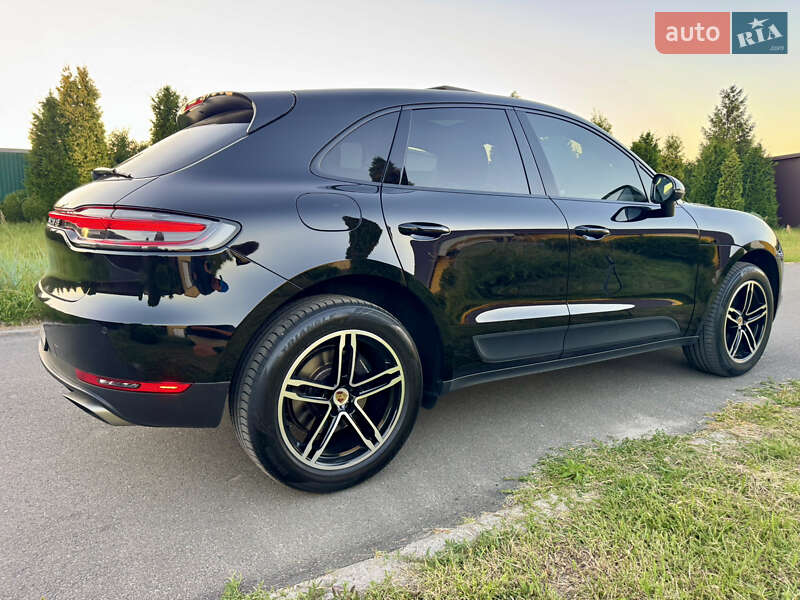 Внедорожник / Кроссовер Porsche Macan 2019 в Киеве