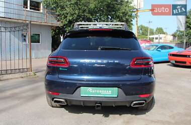 Внедорожник / Кроссовер Porsche Macan 2017 в 