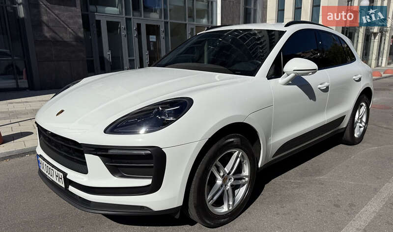 Внедорожник / Кроссовер Porsche Macan 2023 в Киеве