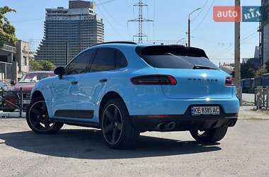 Внедорожник / Кроссовер Porsche Macan 2016 в 