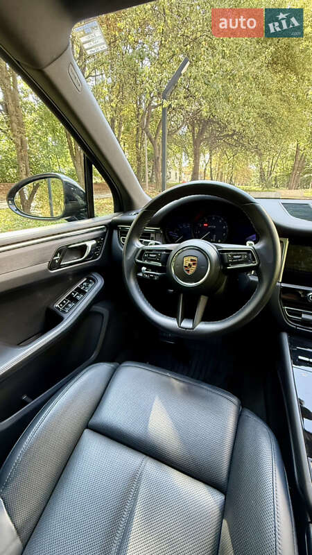 Позашляховик / Кросовер Porsche Macan 2023 в Тернополі фото 27 Позашляховик / Кросовер Porsche Macan 2023 в Тернополі