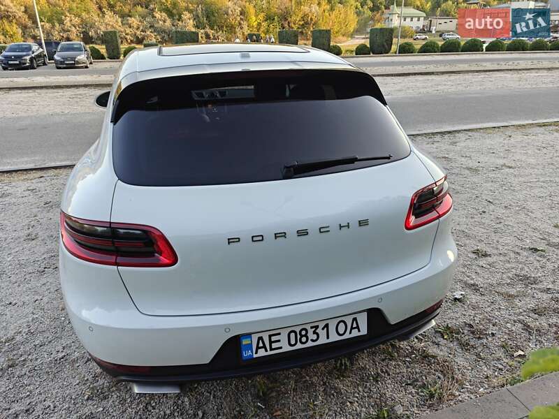 Внедорожник / Кроссовер Porsche Macan 2017 в Днепре