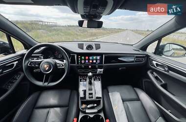 Внедорожник / Кроссовер Porsche Macan 2024 в 