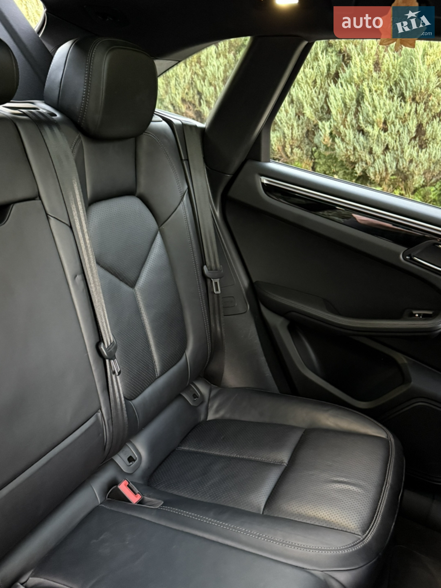 2016 Porsche Macan - мініатюра 22