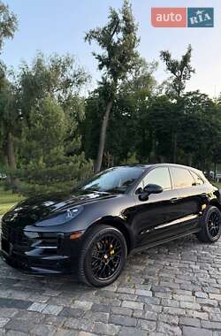 Позашляховик / Кросовер Porsche Macan 2019 в 