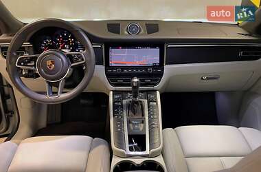 Внедорожник / Кроссовер Porsche Macan 2020 в 