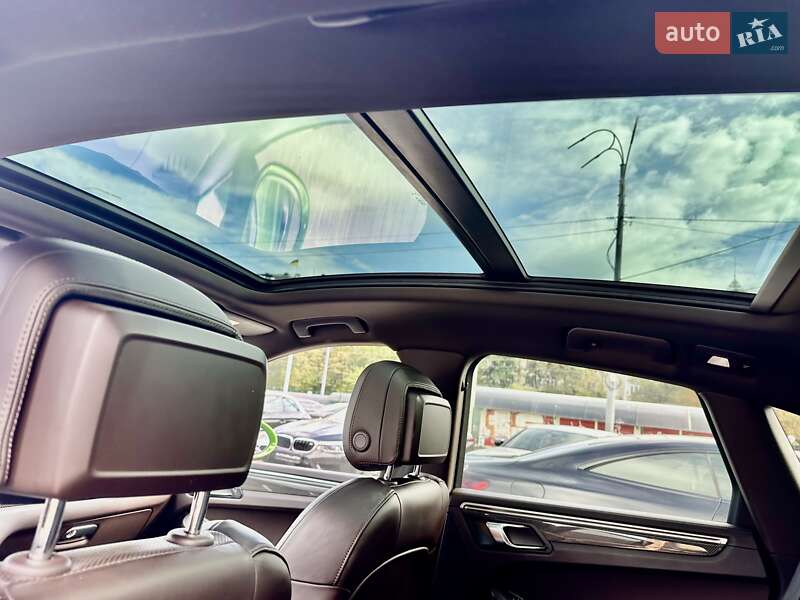 Внедорожник / Кроссовер Porsche Macan 2018 в Киеве