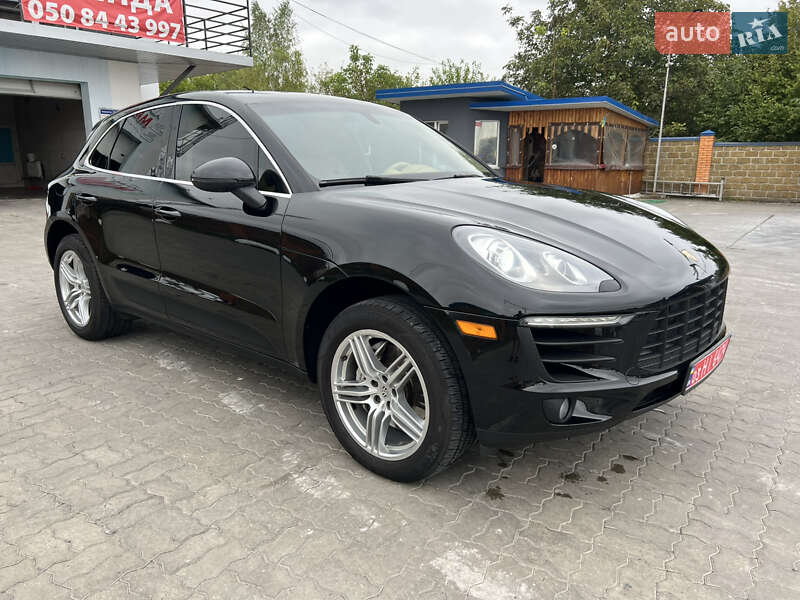 Porsche Macan 2015