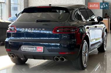 Внедорожник / Кроссовер Porsche Macan 2018 в 