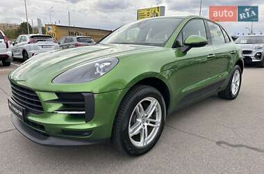 Позашляховик / Кросовер Porsche Macan 2021 в 