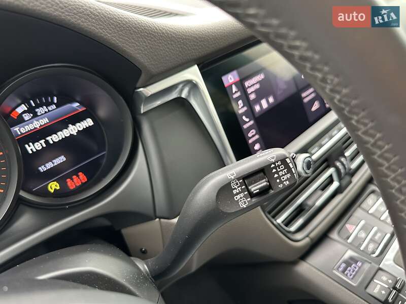 Внедорожник / Кроссовер Porsche Macan 2021 в Киеве