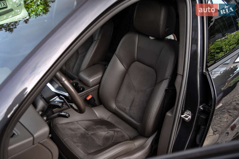 Внедорожник / Кроссовер Porsche Macan 2017 в Владимире фото 19 Внедорожник / Кроссовер Porsche Macan 2017 в Владимире