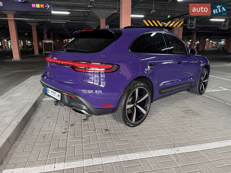 Внедорожник / Кроссовер Porsche Macan 2022 в Киеве