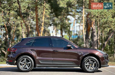 Внедорожник / Кроссовер Porsche Macan 2017 в 
