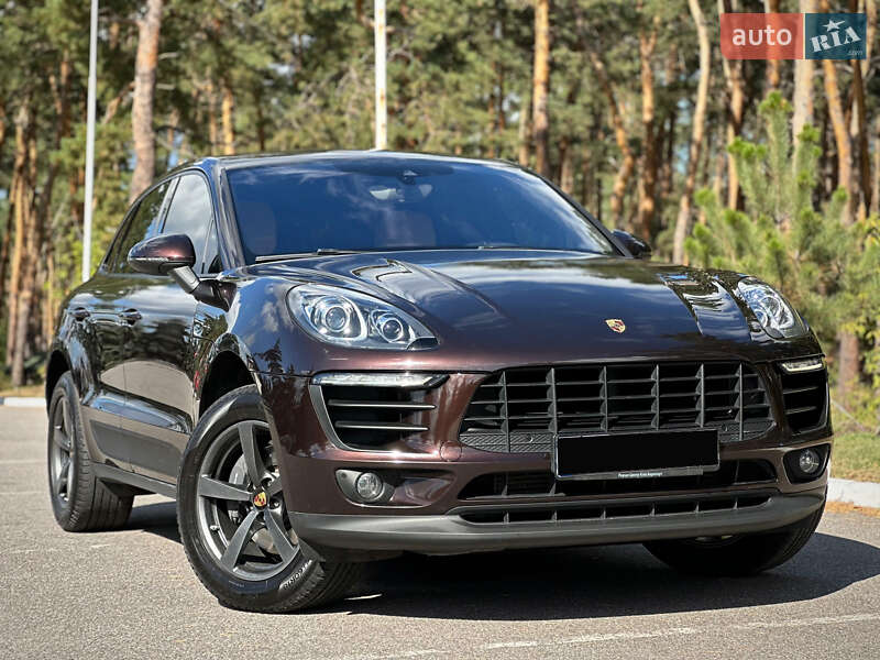 Внедорожник / Кроссовер Porsche Macan 2017 в Киеве