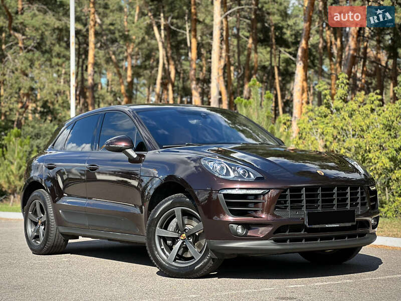 Внедорожник / Кроссовер Porsche Macan 2017 в Киеве