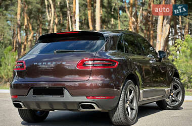 Внедорожник / Кроссовер Porsche Macan 2017 в 