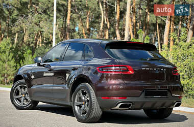 Внедорожник / Кроссовер Porsche Macan 2017 в 
