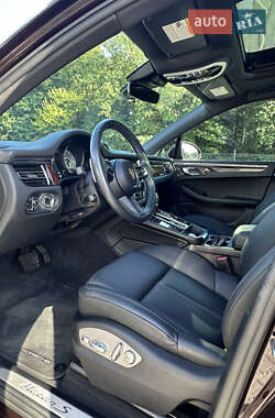 Внедорожник / Кроссовер Porsche Macan 2023 в 