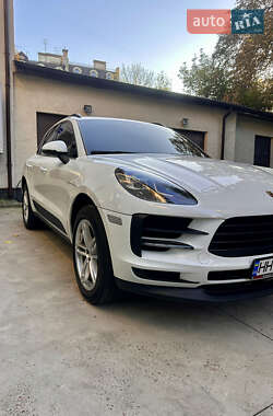 Внедорожник / Кроссовер Porsche Macan 2019 в 