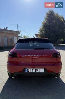 Внедорожник / Кроссовер Porsche Macan 2018 в 