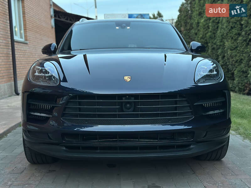 Внедорожник / Кроссовер Porsche Macan 2021 в Киеве