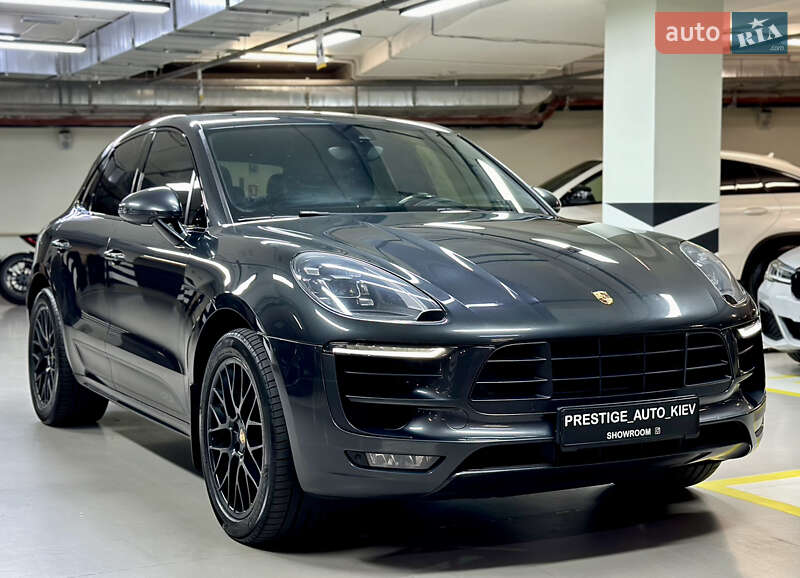 Внедорожник / Кроссовер Porsche Macan 2016 в Киеве