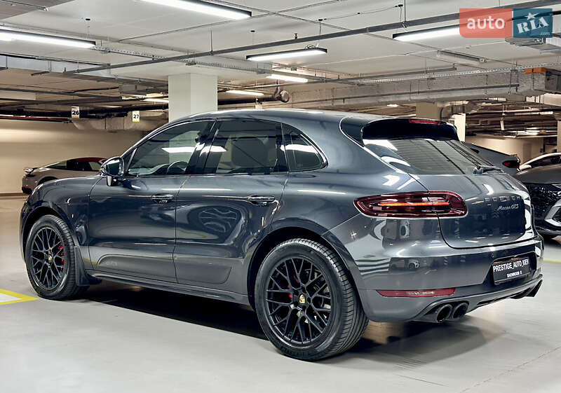 Внедорожник / Кроссовер Porsche Macan 2016 в Киеве