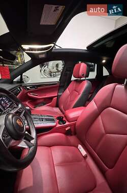 Внедорожник / Кроссовер Porsche Macan 2016 в 