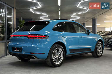 Внедорожник / Кроссовер Porsche Macan 2018 в 