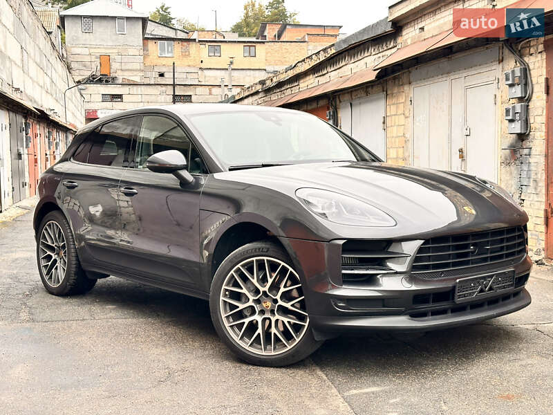 Внедорожник / Кроссовер Porsche Macan 2019 в Киеве