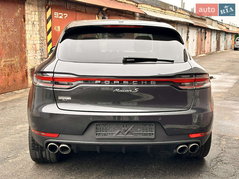 Внедорожник / Кроссовер Porsche Macan 2019 в Киеве