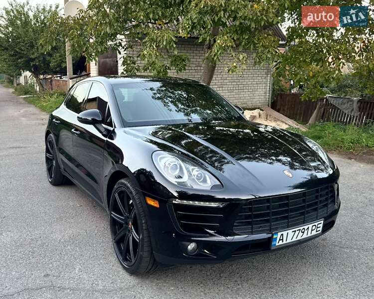 Porsche Macan 2015