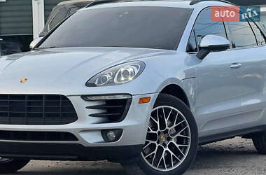Позашляховик / Кросовер Porsche Macan 2017 в 