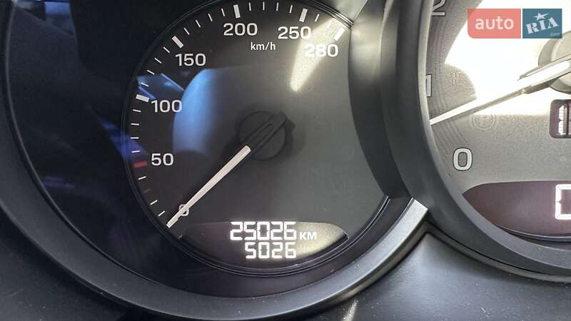 Позашляховик / Кросовер Porsche Macan 2024 в Києві фото 20 Позашляховик / Кросовер Porsche Macan 2024 в Києві