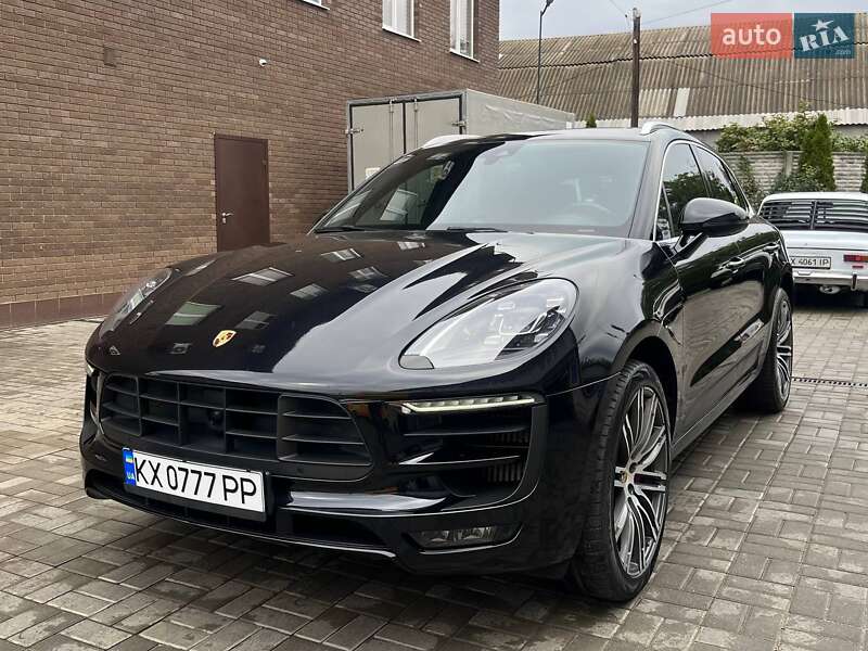 Внедорожник / Кроссовер Porsche Macan 2017 в 