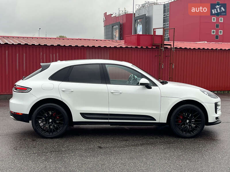 Внедорожник / Кроссовер Porsche Macan 2020 в Киеве