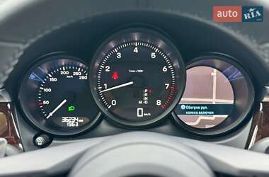 Внедорожник / Кроссовер Porsche Macan 2021 в 