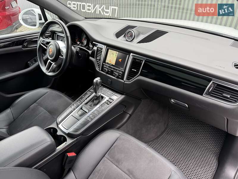 Внедорожник / Кроссовер Porsche Macan 2015 в Виннице фото 24 Внедорожник / Кроссовер Porsche Macan 2015 в Виннице