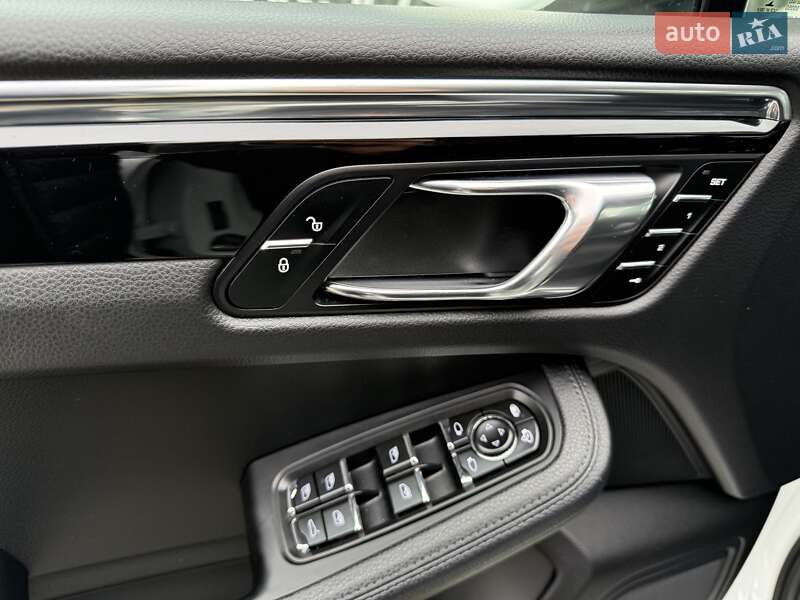 Внедорожник / Кроссовер Porsche Macan 2015 в Виннице фото 43 Внедорожник / Кроссовер Porsche Macan 2015 в Виннице