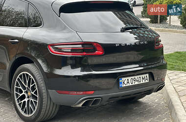 Внедорожник / Кроссовер Porsche Macan 2015 в 
