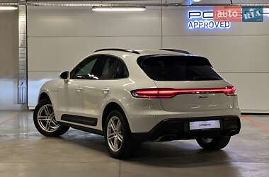 Внедорожник / Кроссовер Porsche Macan 2024 в 