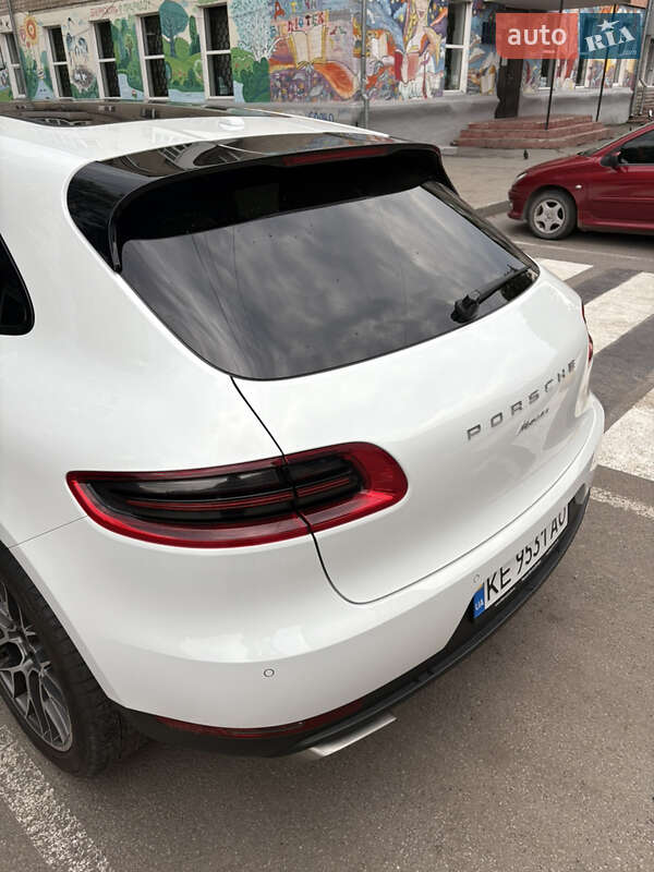 Внедорожник / Кроссовер Porsche Macan 2016 в Днепре фото 8 Внедорожник / Кроссовер Porsche Macan 2016 в Днепре