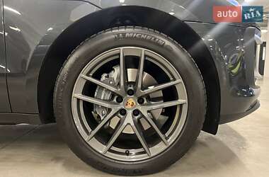 Внедорожник / Кроссовер Porsche Macan 2024 в 