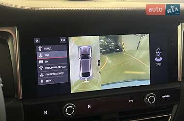 Внедорожник / Кроссовер Porsche Macan 2024 в 
