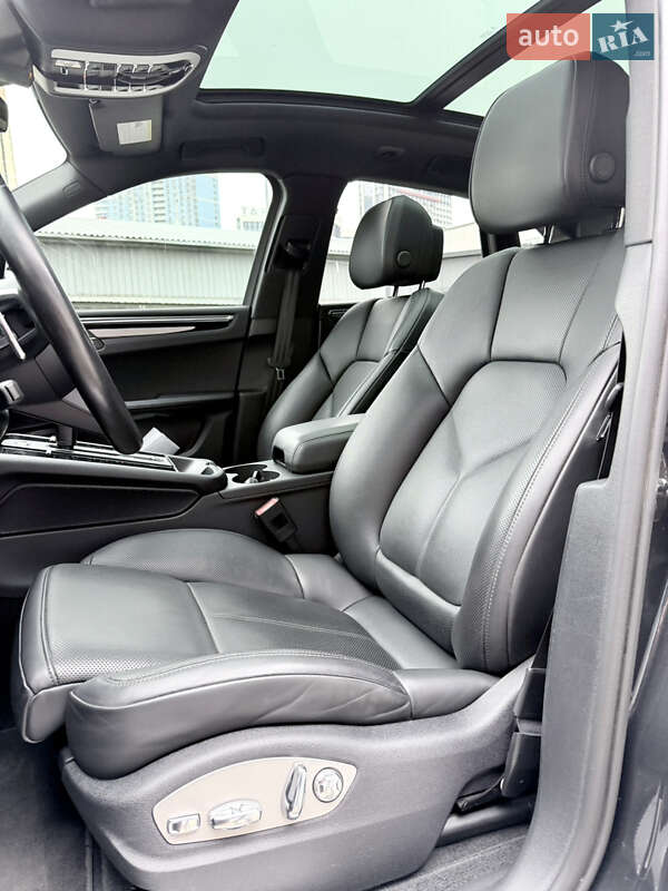 Позашляховик / Кросовер Porsche Macan 2022 в Києві фото 14 Позашляховик / Кросовер Porsche Macan 2022 в Києві
