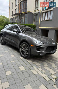 Внедорожник / Кроссовер Porsche Macan 2016 в 
